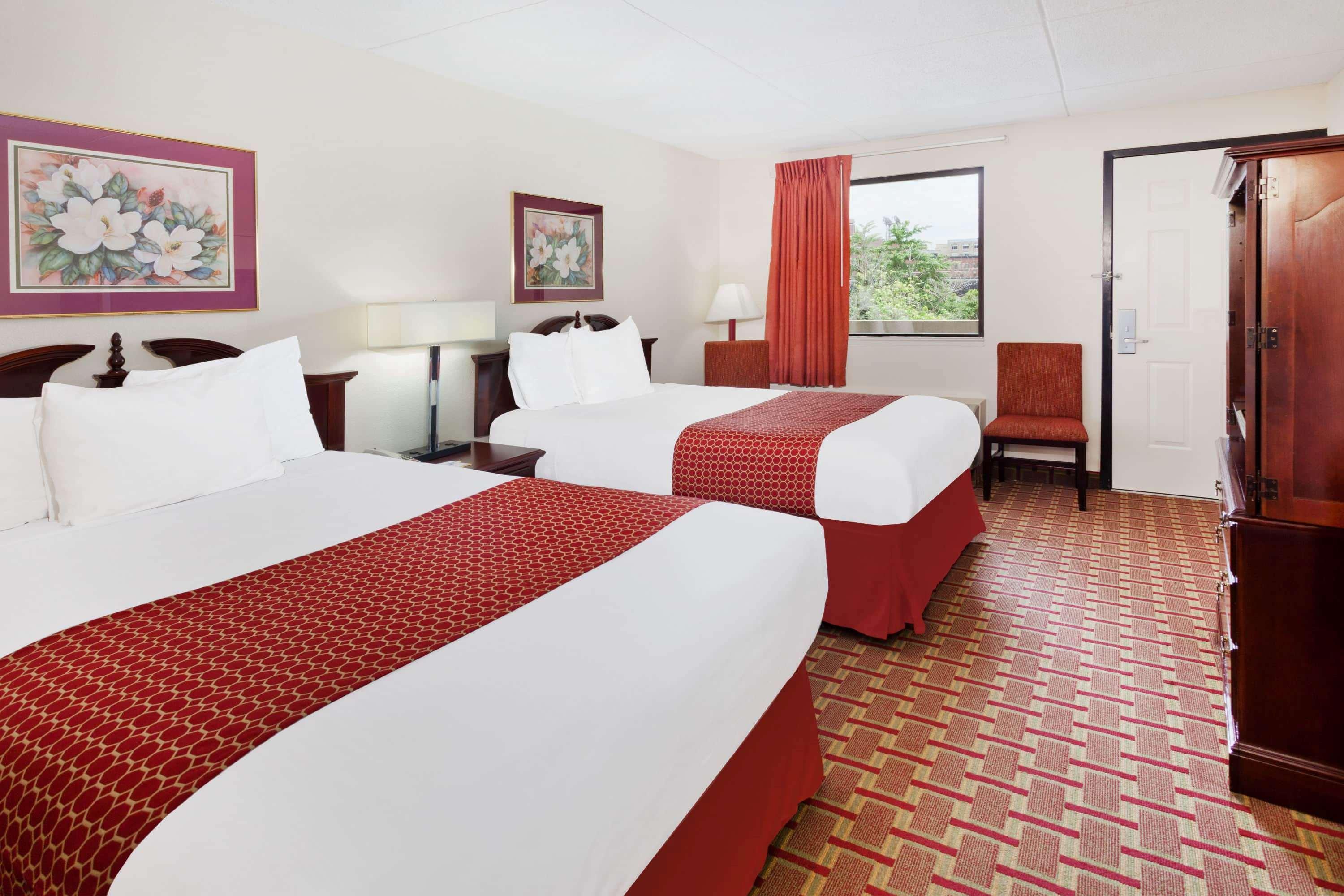 Hotel Bo, A Days Inn By Wyndham Chattanooga Downtown מראה חיצוני תמונה