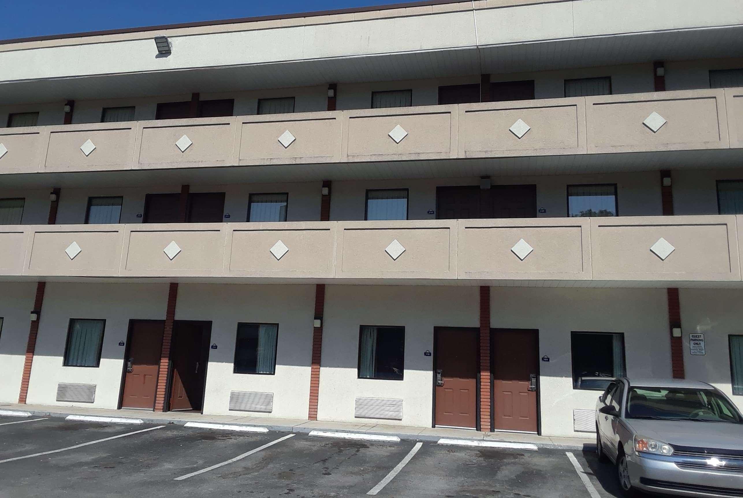 Hotel Bo, A Days Inn By Wyndham Chattanooga Downtown מראה חיצוני תמונה