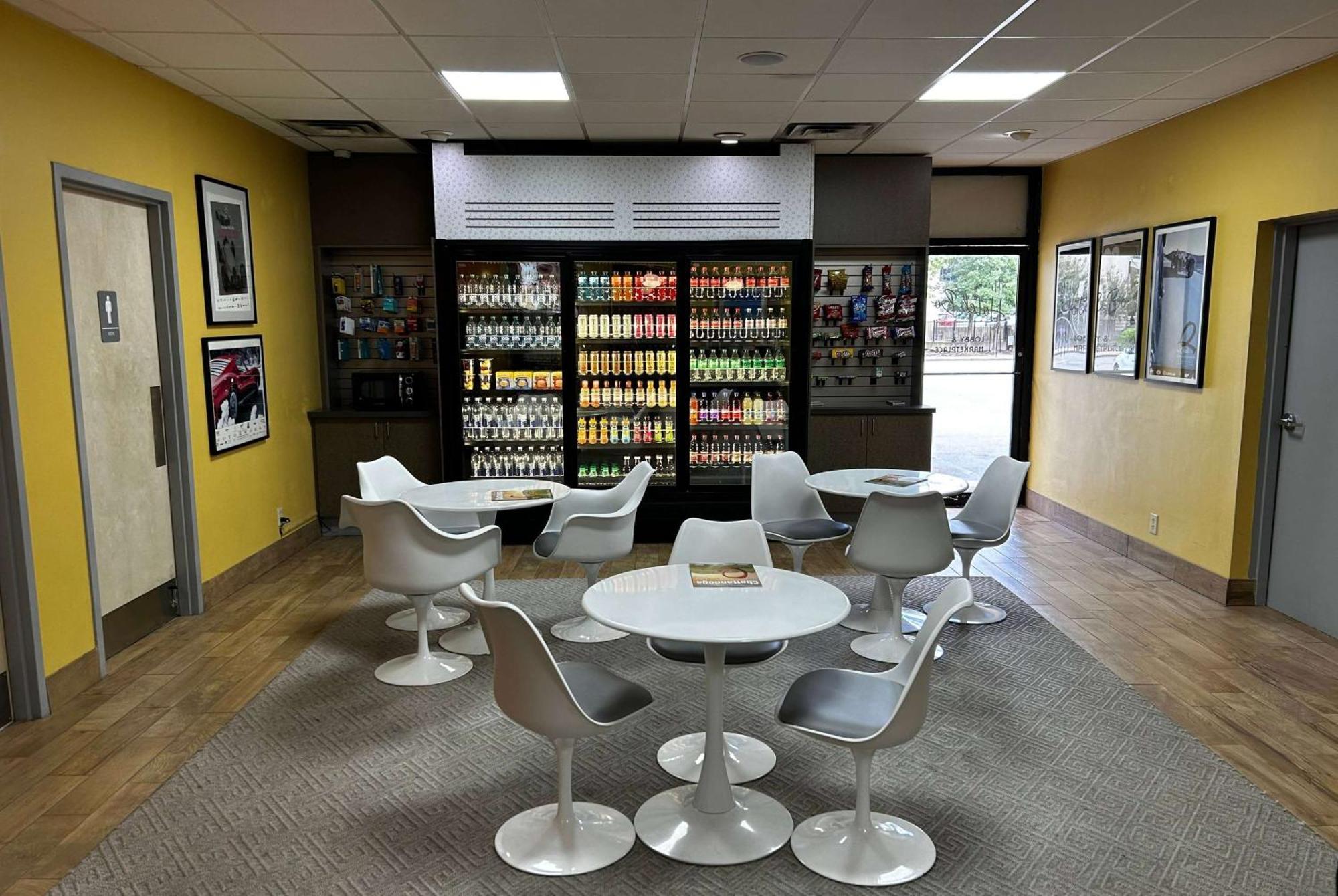 Hotel Bo, A Days Inn By Wyndham Chattanooga Downtown מראה חיצוני תמונה